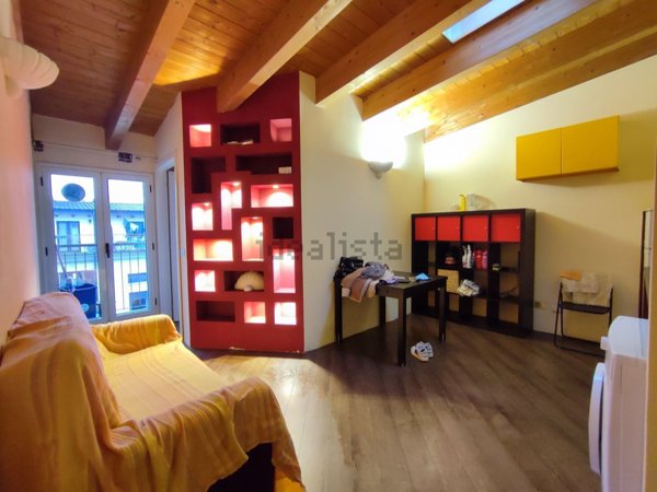 appartamento in affitto a Milano in zona Isola