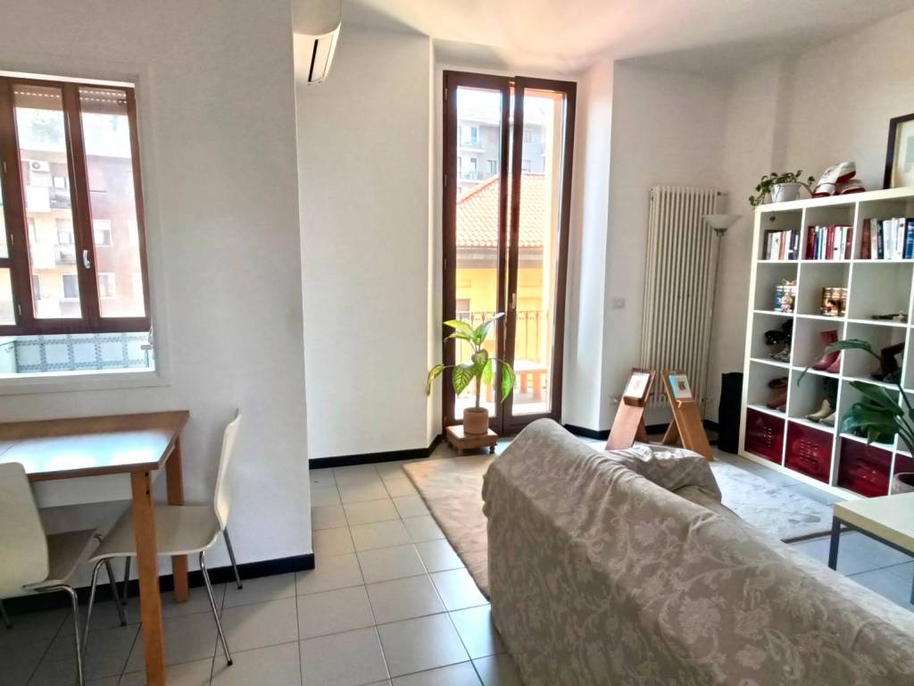 appartamento in affitto a Milano in zona Porta Genova