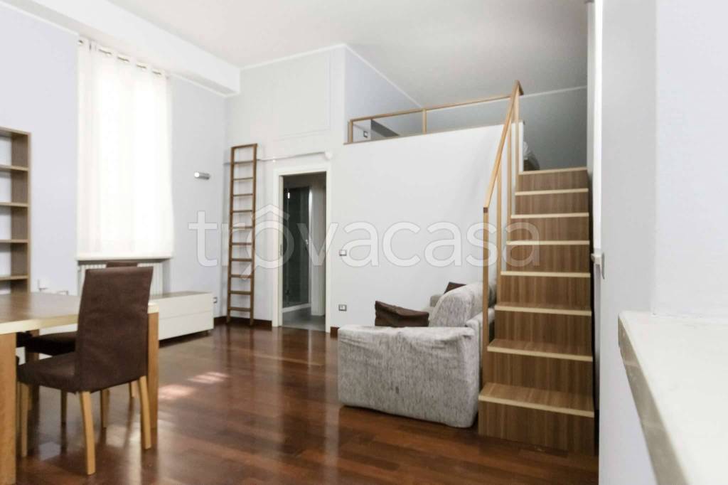 appartamento in affitto a Milano