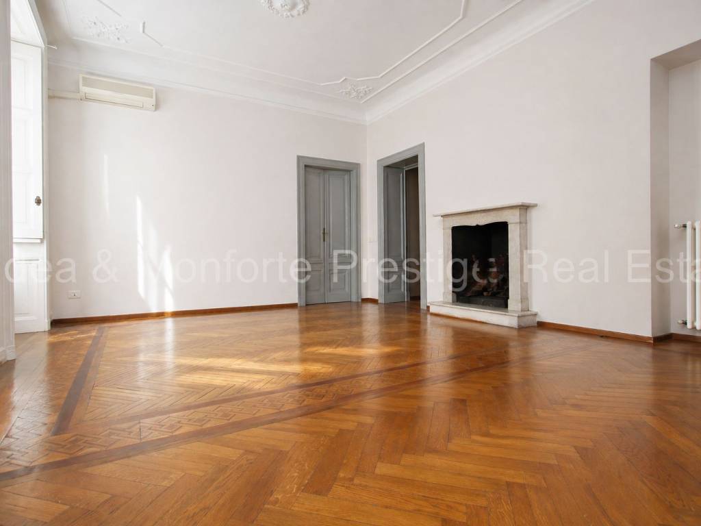 appartamento in affitto a Milano in zona Porta Nuova