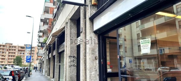 negozio in affitto a Milano in zona Lambrate