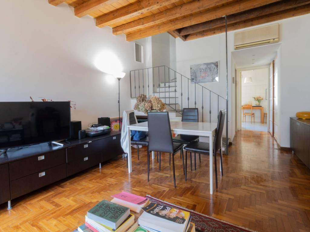 appartamento in affitto a Milano in zona Guastalla