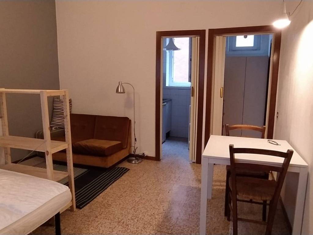 appartamento in affitto a Milano in zona Adriano