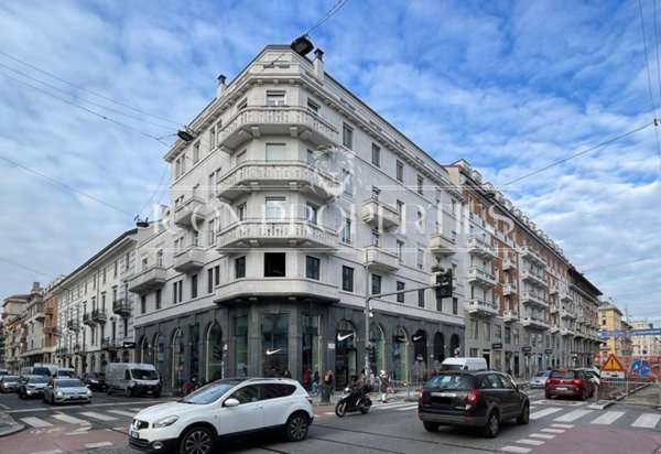 negozio in affitto a Milano