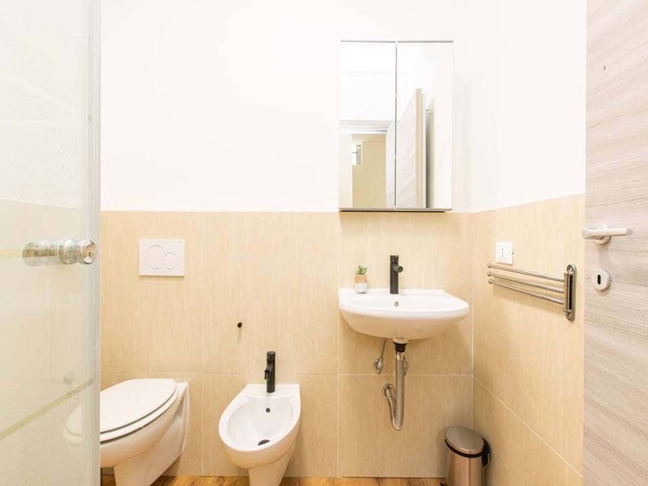 negozio in affitto a Milano