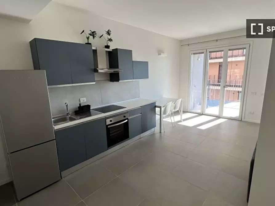 appartamento in affitto a Milano in zona Lorenteggio