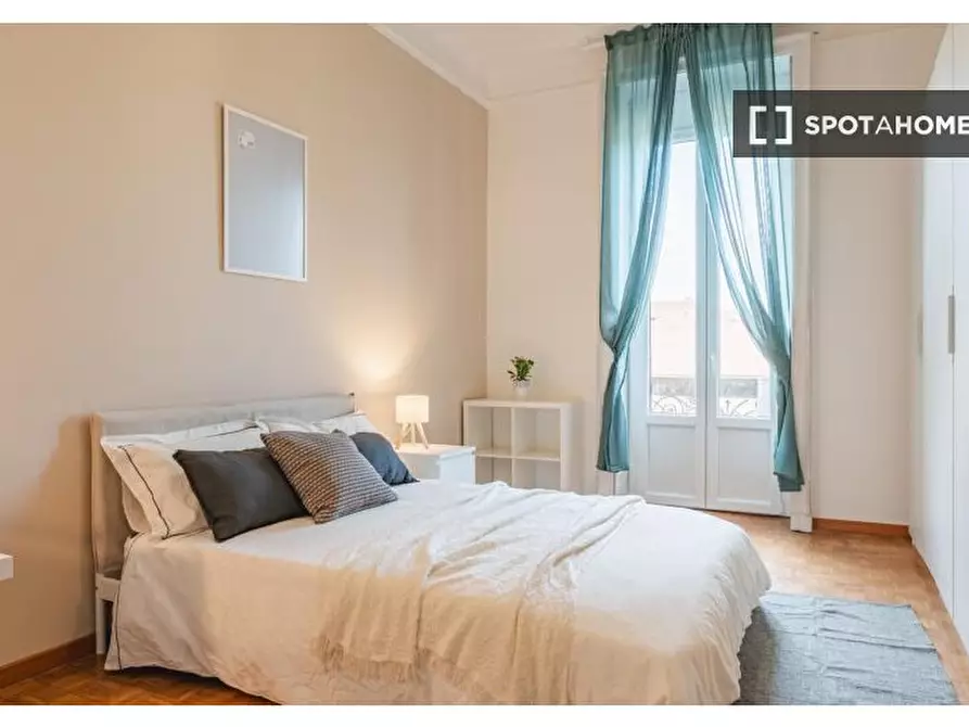 appartamento in affitto a Milano in zona XXII Marzo