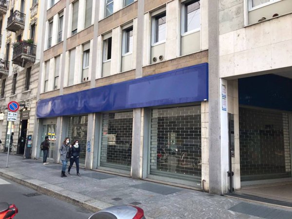 negozio in affitto a Milano in zona Centro Direzionale