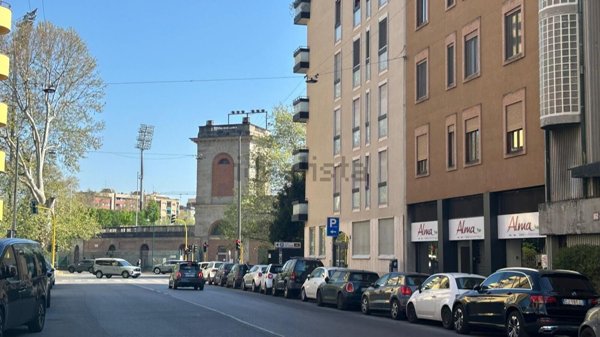 appartamento in affitto a Milano in zona Cadorna