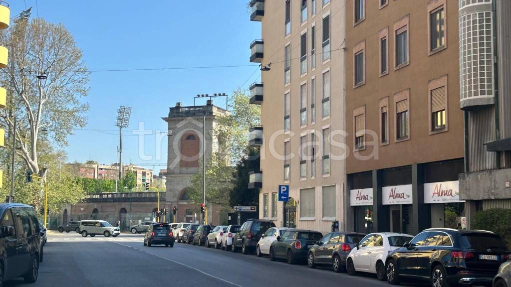appartamento in affitto a Milano in zona Cadorna