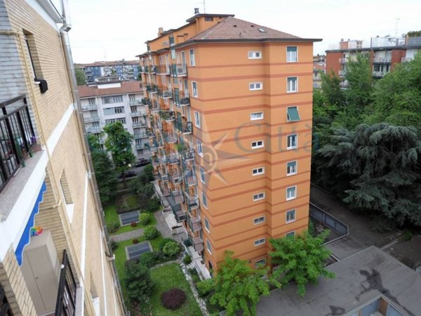 appartamento in affitto a Milano in zona Rembrandt