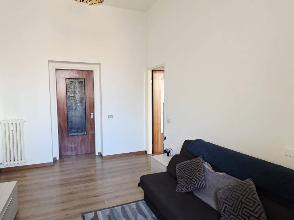 appartamento in affitto a Milano in zona Guastalla