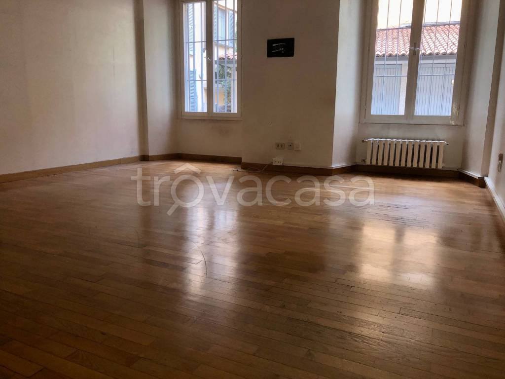 appartamento in affitto a Milano in zona Cadorna