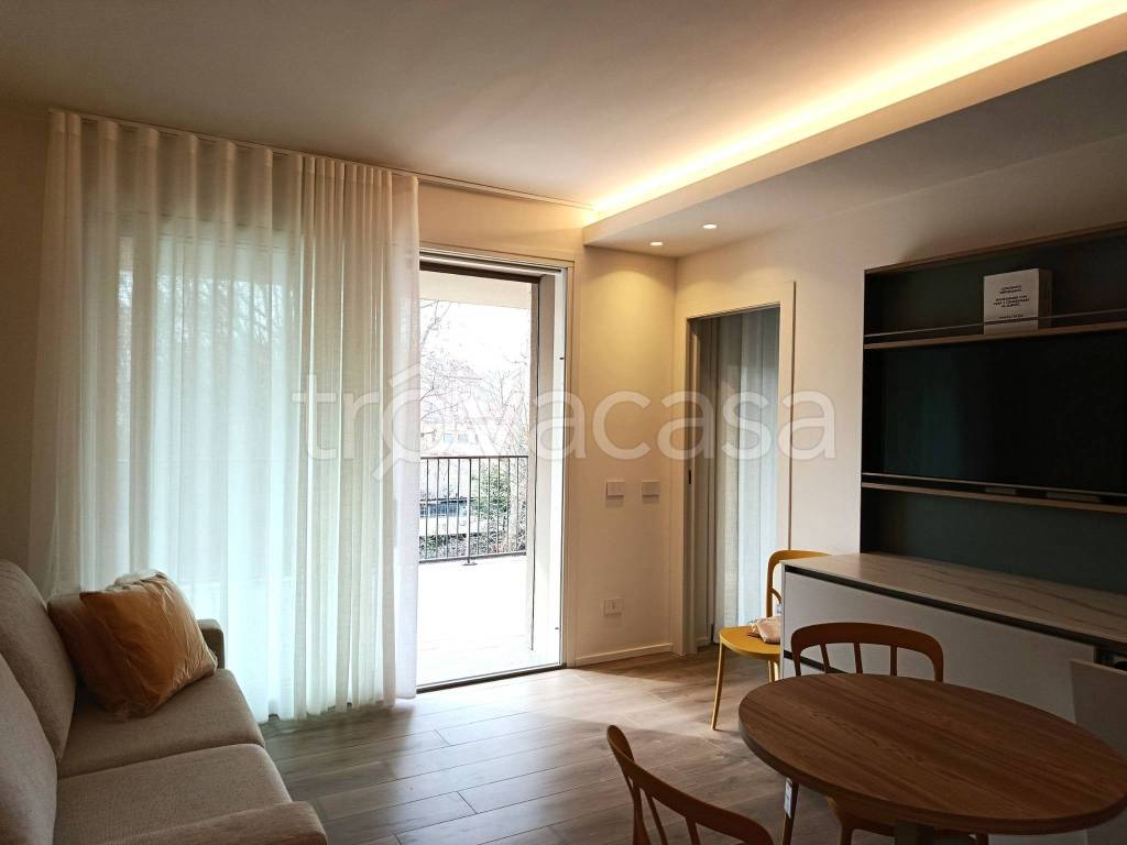 appartamento in affitto a Milano in zona Precotto
