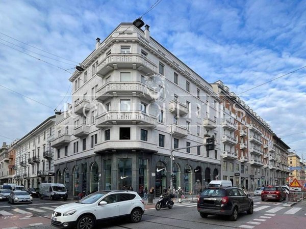 negozio in affitto a Milano in zona Centro Direzionale