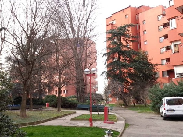 appartamento in affitto a Milano in zona Baggio