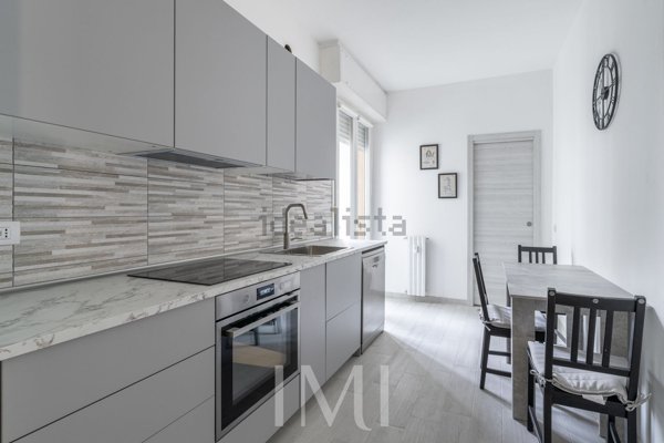 appartamento in affitto a Milano in zona Piazzale Lodi