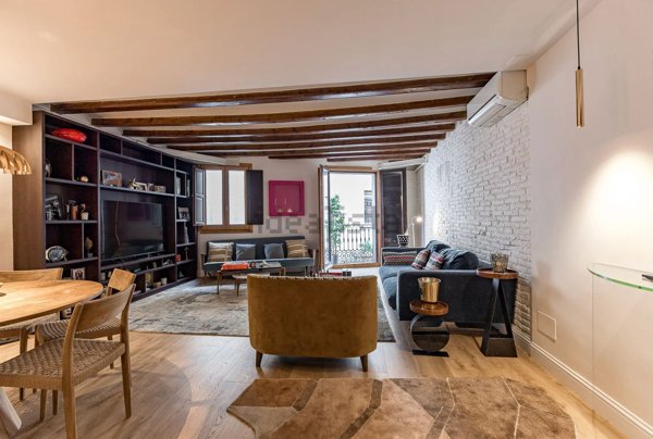 appartamento in affitto a Milano in zona Brera