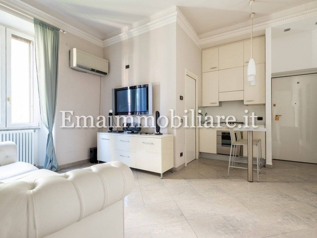 appartamento in affitto a Milano in zona Centro Direzionale