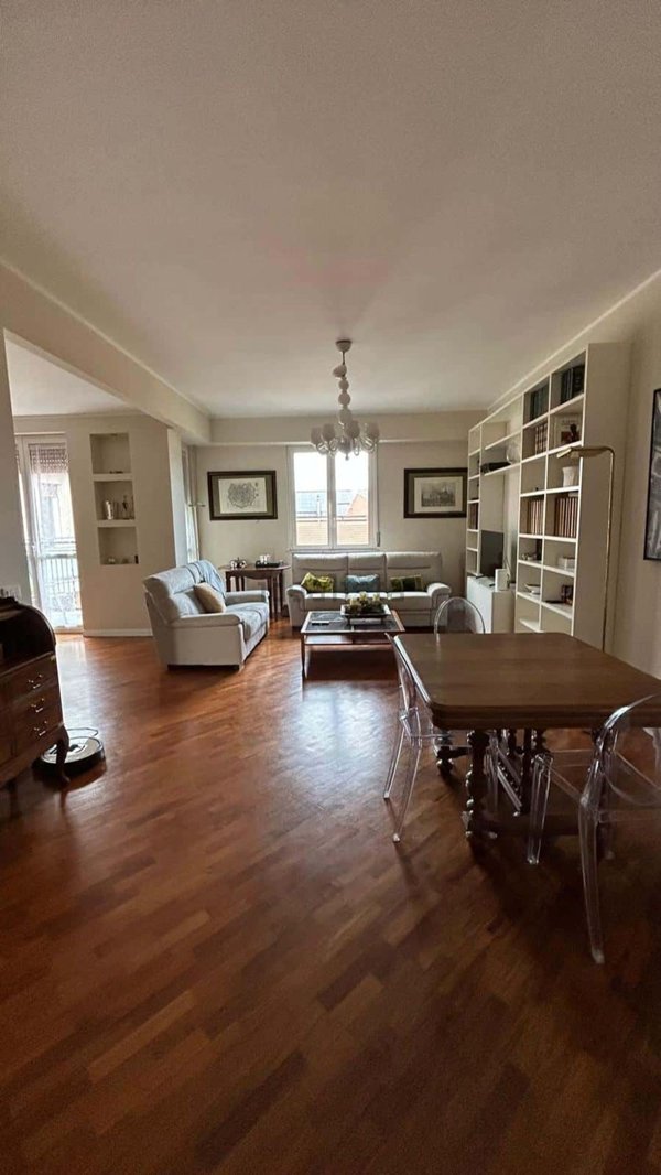 appartamento in affitto a Milano in zona Isola