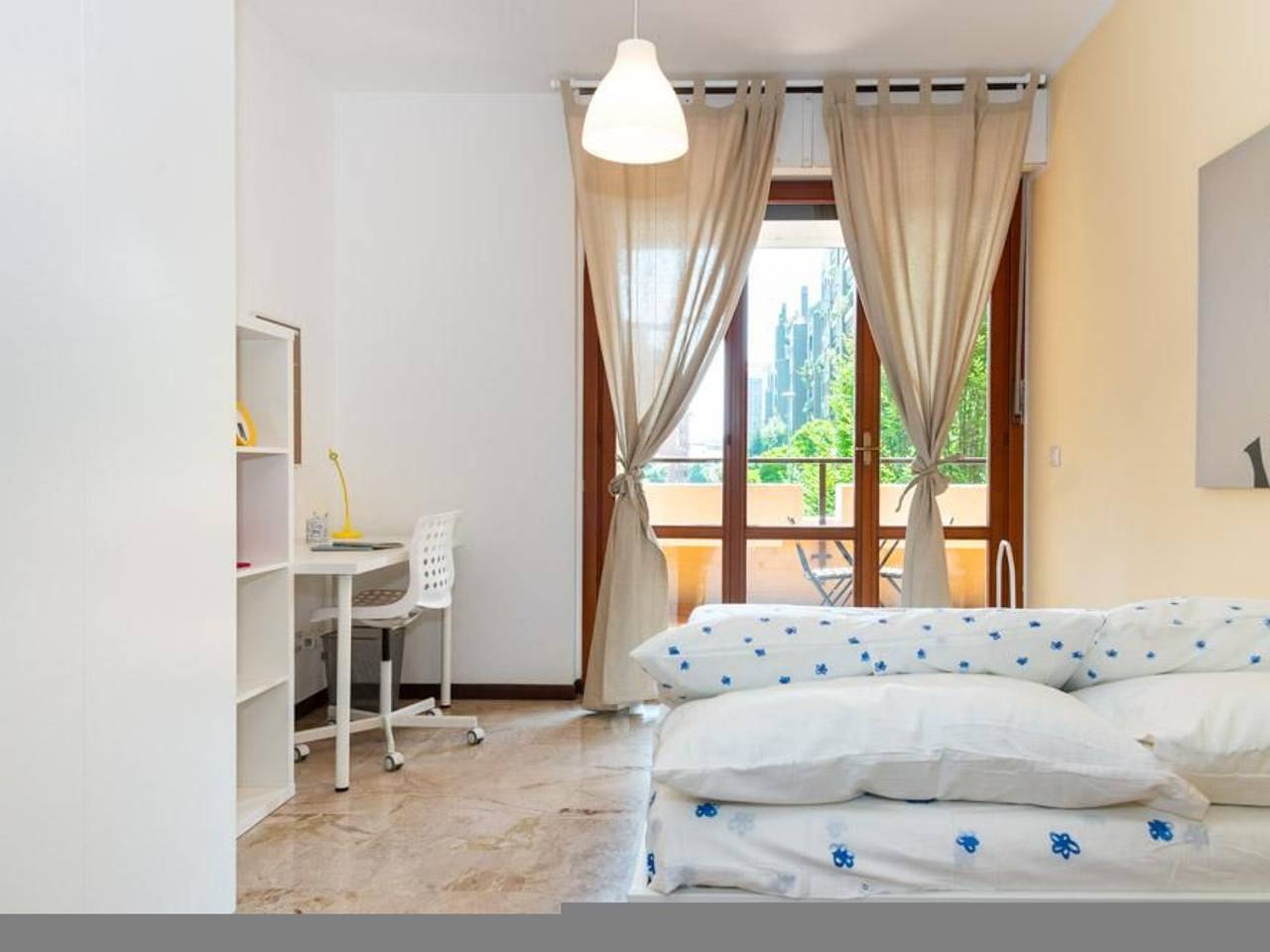 negozio in affitto a Milano in zona Gratosoglio