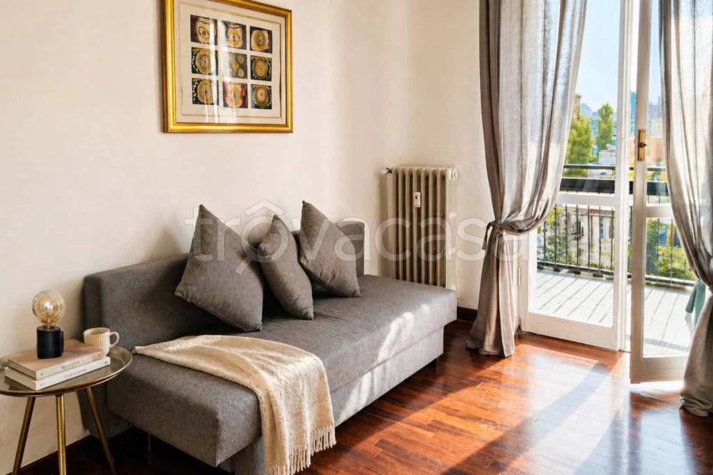 appartamento in affitto a Milano in zona Porta Genova
