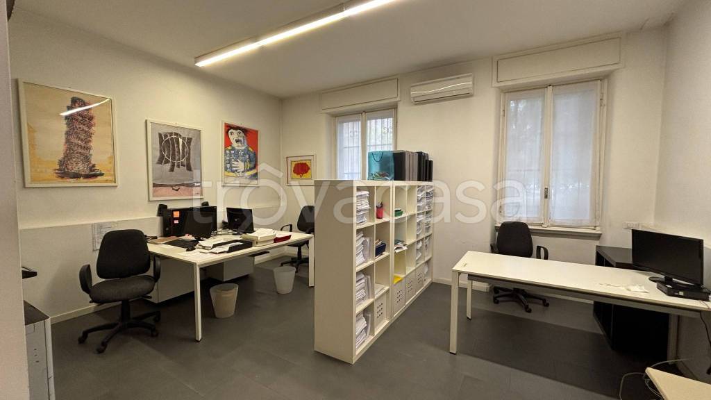 ufficio in affitto a Milano in zona Corvetto