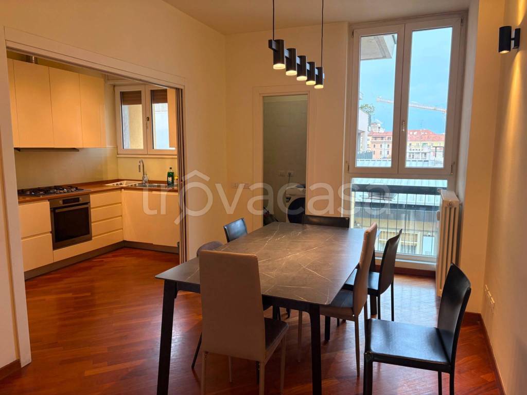 appartamento in affitto a Milano