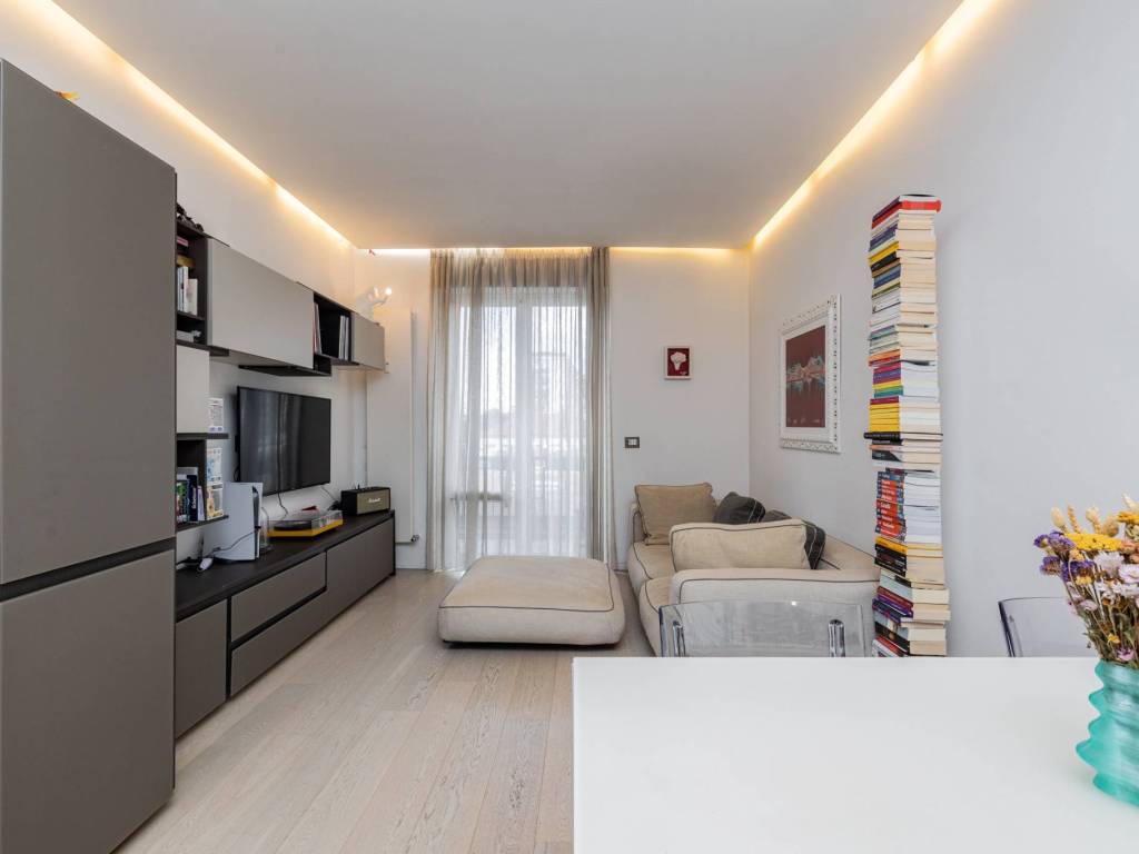 appartamento in affitto a Milano in zona Solari