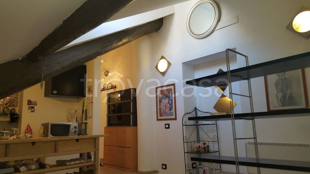appartamento in affitto a Milano in zona Bocconi