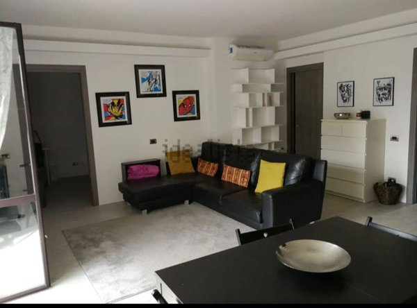 appartamento in affitto a Milano in zona Famagosta