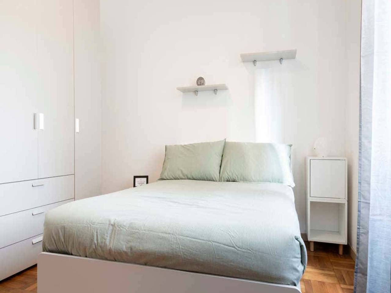 negozio in affitto a Milano in zona Cinque Giornate