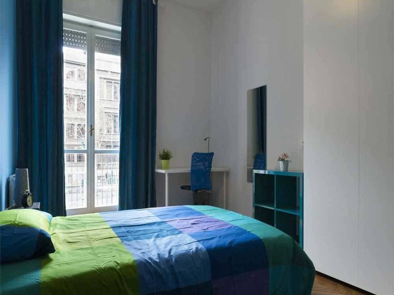 negozio in affitto a Milano