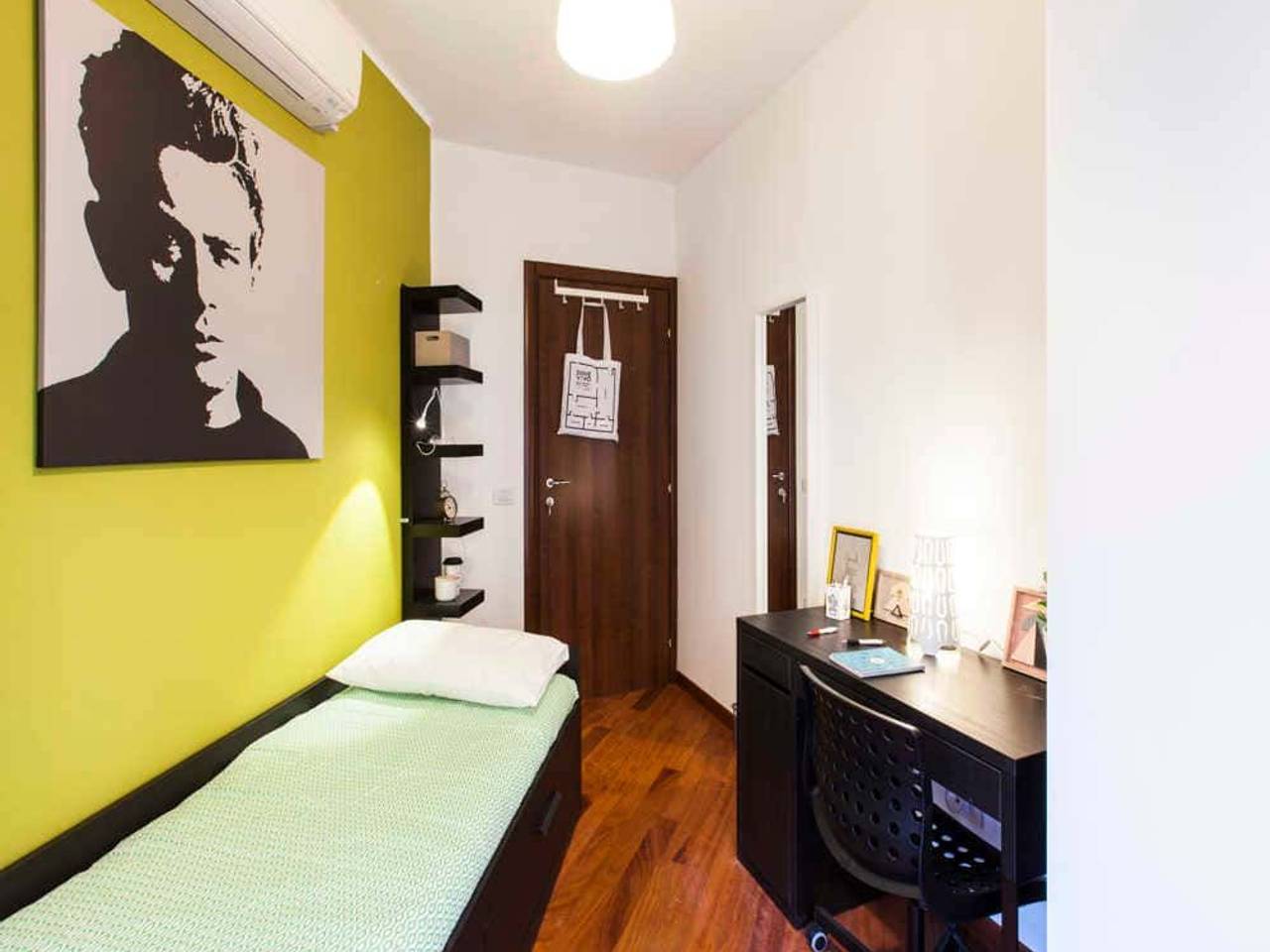 negozio in affitto a Milano in zona Piazzale Lodi