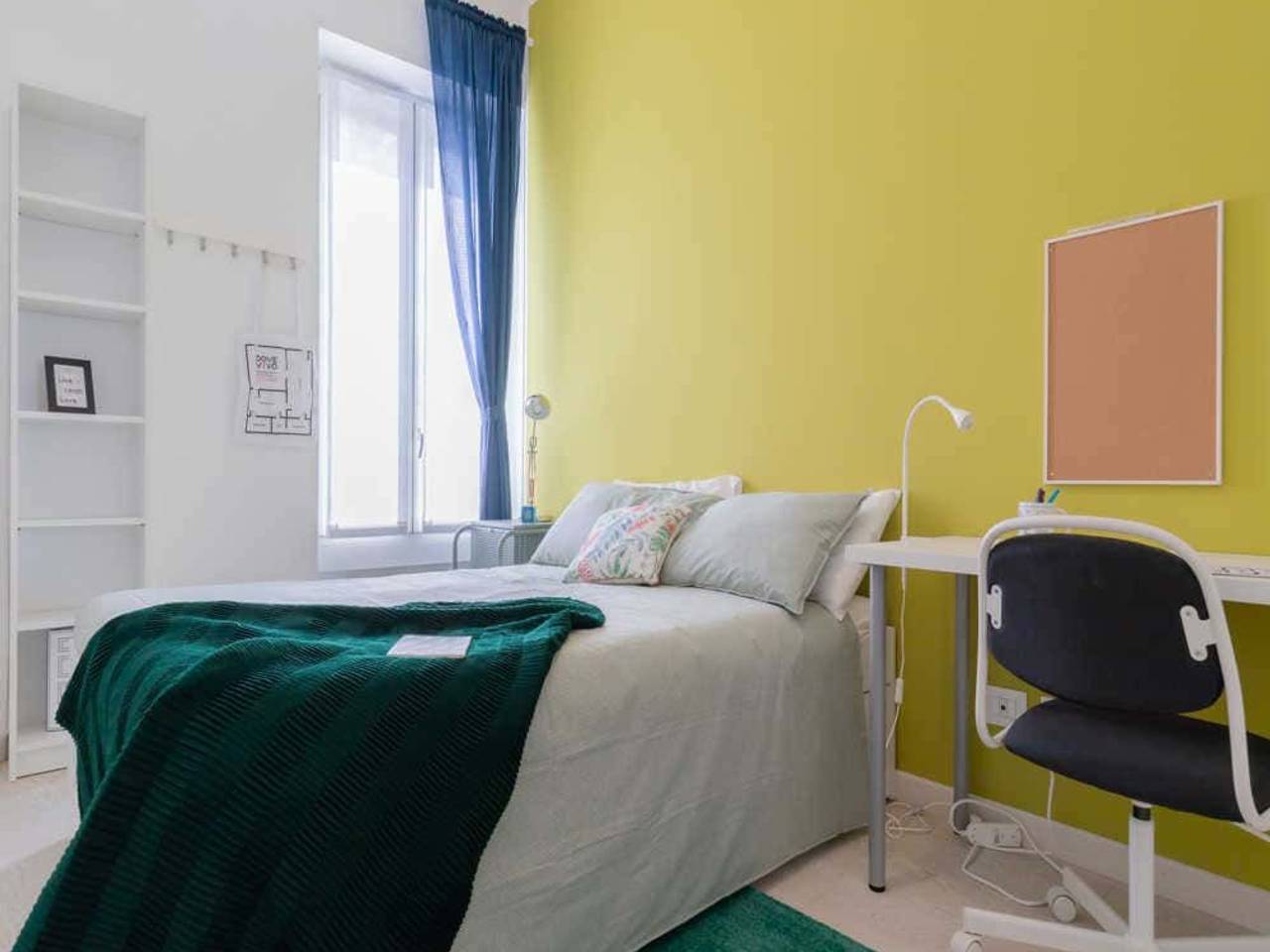 negozio in affitto a Milano in zona Guastalla