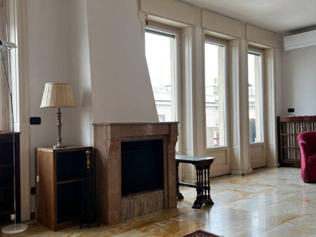 appartamento in affitto a Milano in zona Centro Direzionale
