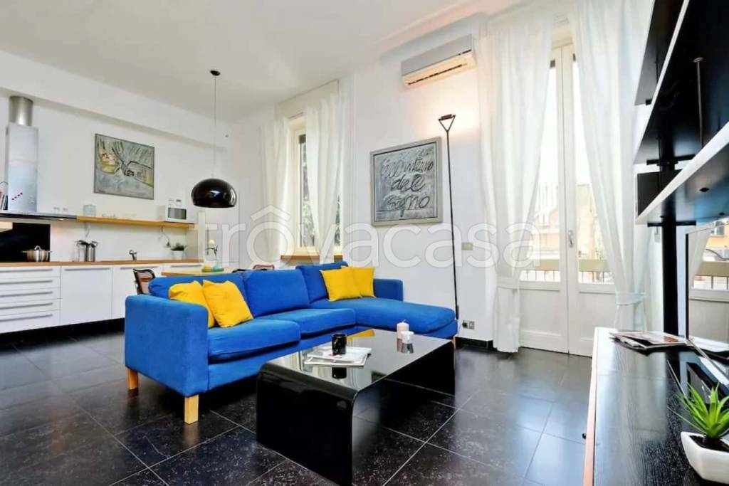 appartamento in affitto a Milano in zona Isola