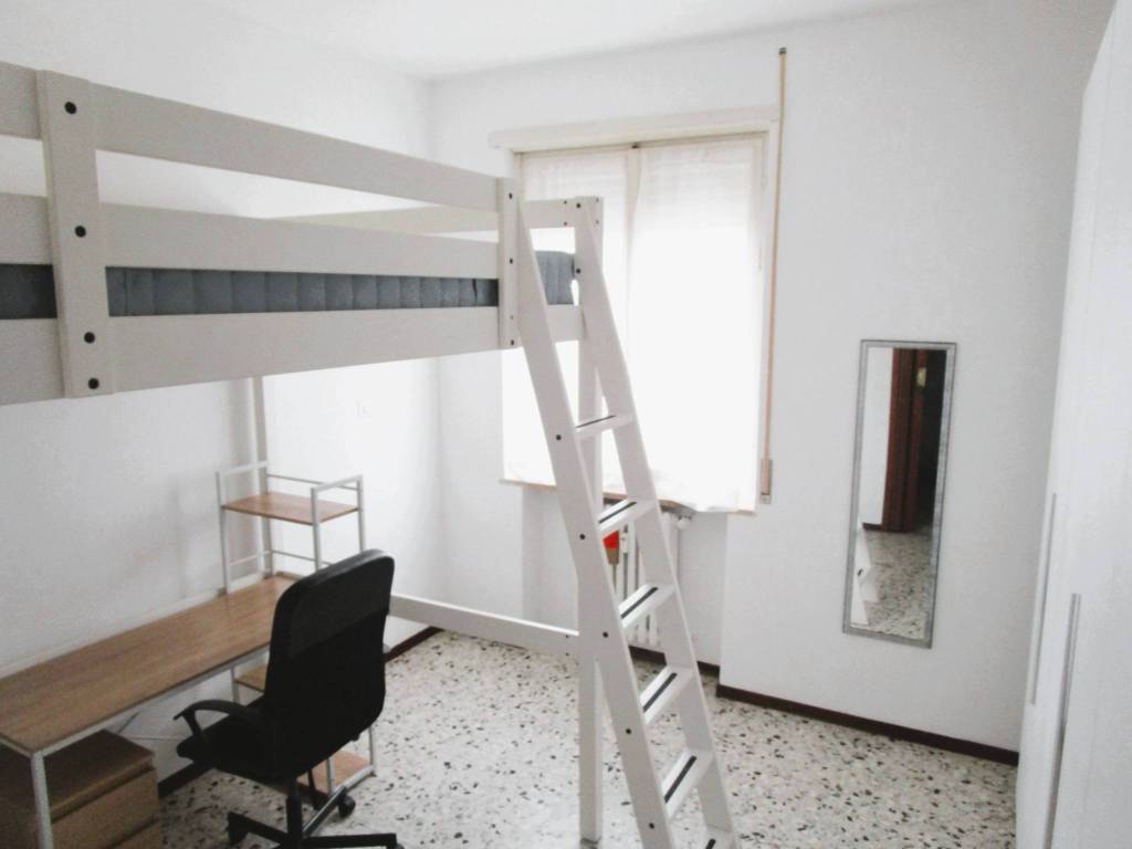 appartamento in affitto a Milano in zona Vigentino