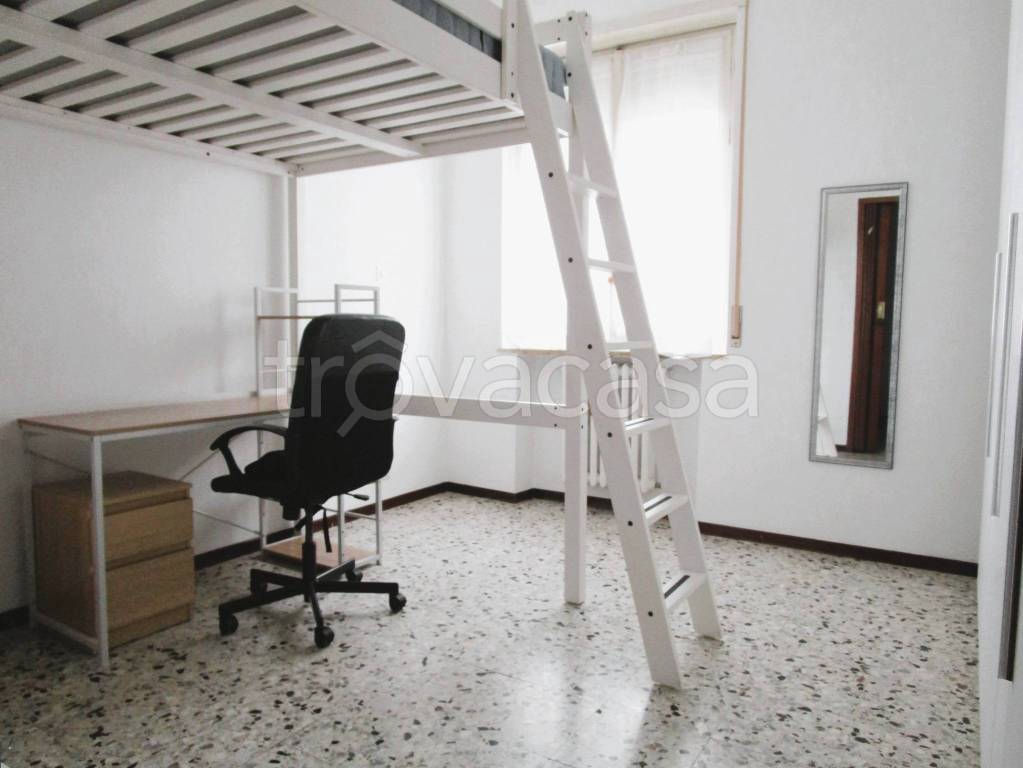 appartamento in affitto a Milano in zona Vigentino