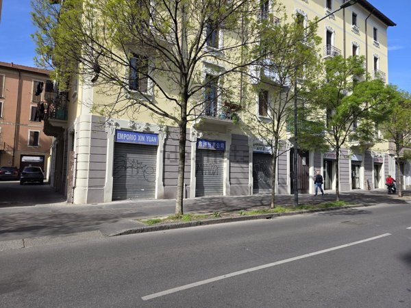 negozio in affitto a Milano in zona Villapizzone