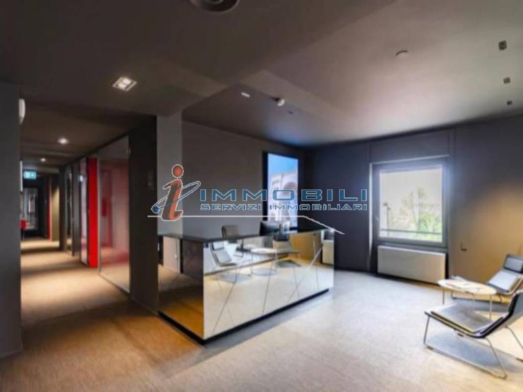 intera palazzina in affitto a Milano