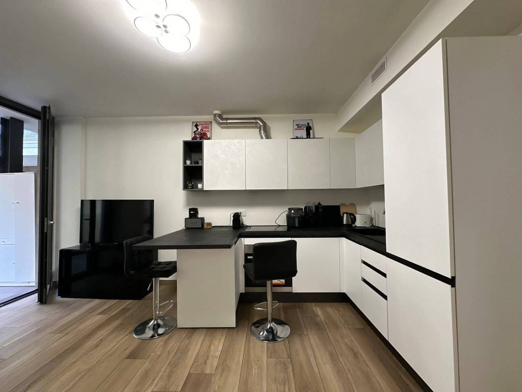 appartamento in affitto a Milano in zona Centro Direzionale