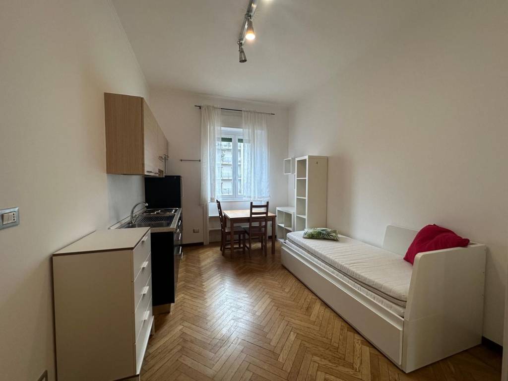 appartamento in affitto a Milano in zona Guastalla