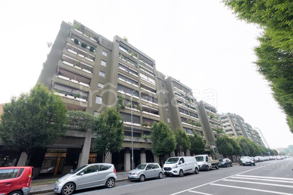 appartamento in affitto a Milano in zona Gratosoglio