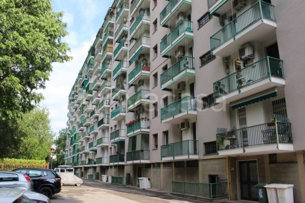 appartamento in affitto a Milano in zona Gallaratese