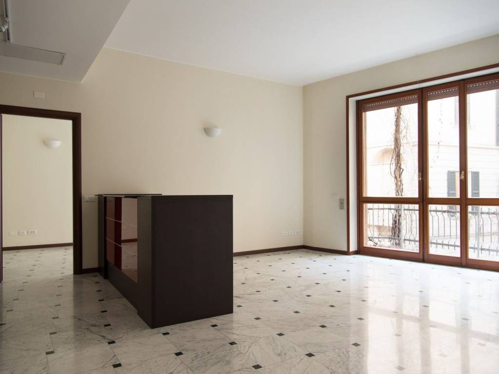 ufficio in affitto a Milano