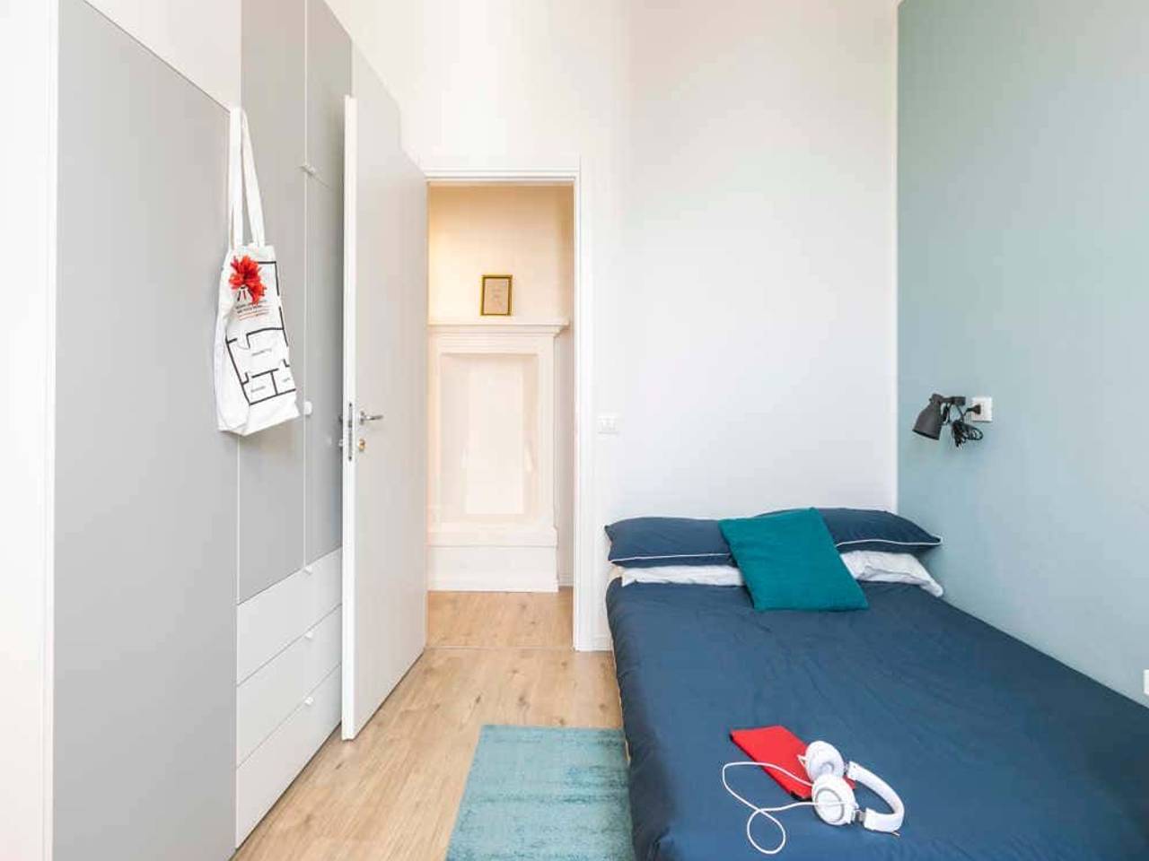 negozio in affitto a Milano in zona Restocco Maroni