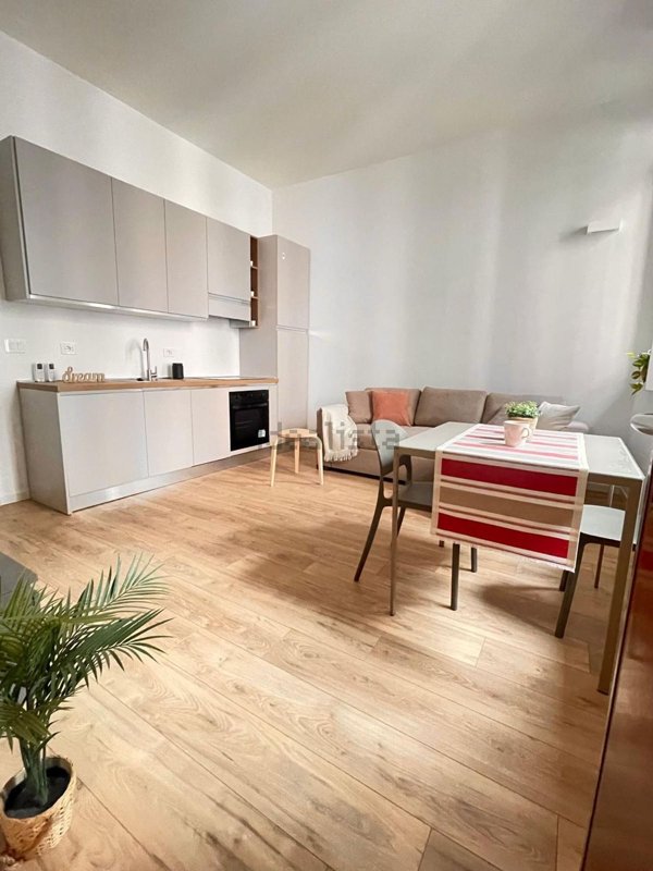 appartamento in affitto a Milano in zona Porta Romana