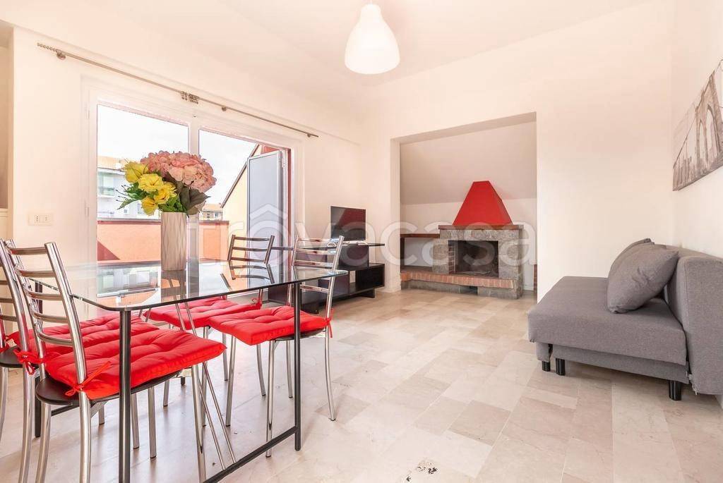 appartamento in affitto a Milano in zona Famagosta