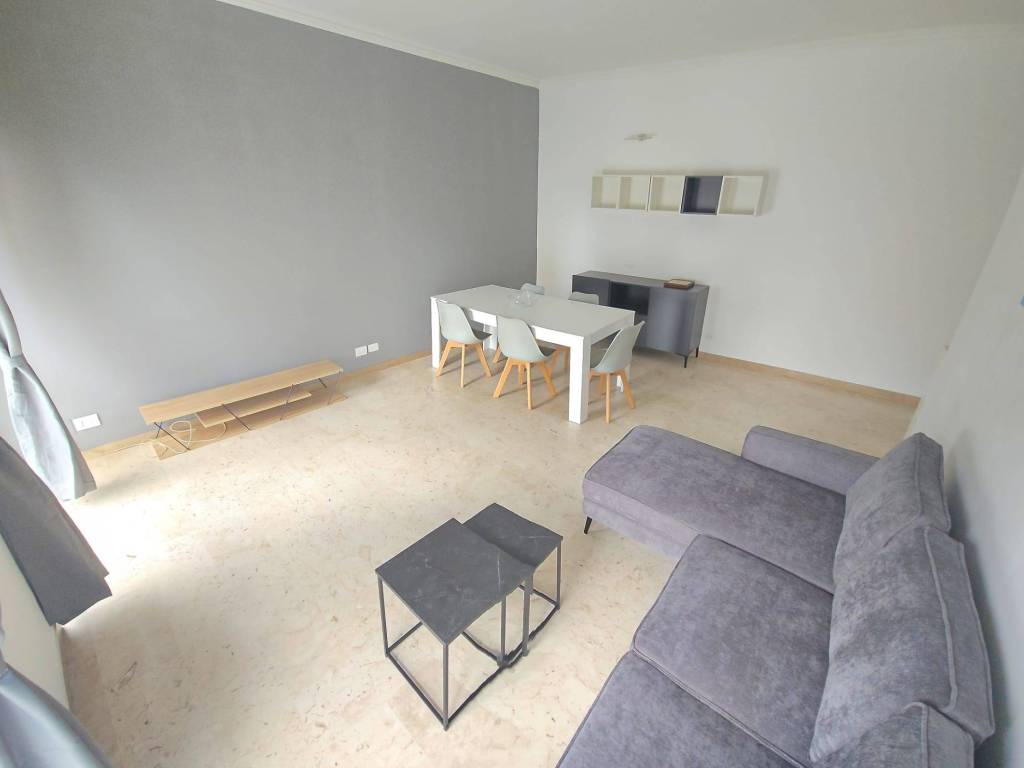 appartamento in affitto a Milano in zona Lorenteggio
